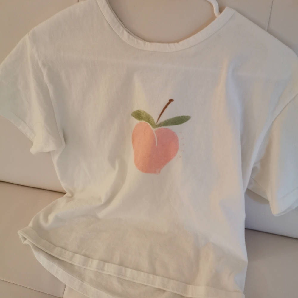 Peach T-shirt short sleeve tee